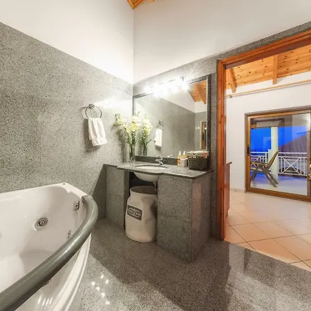 Eleni - Maisonette With Ocean Panorama Terrace *